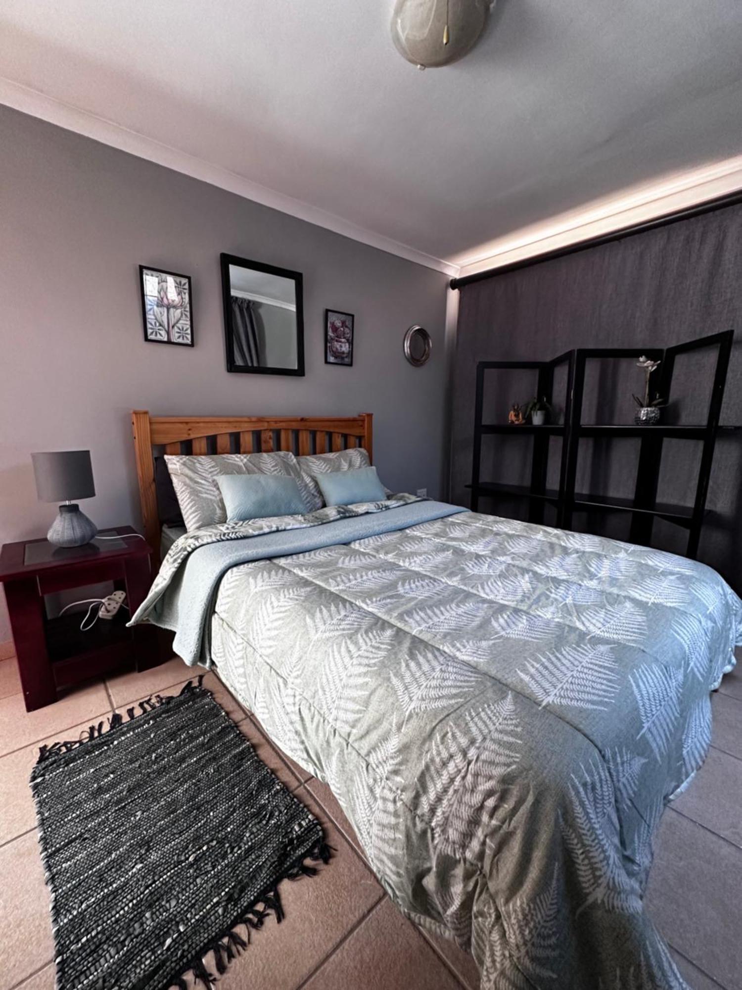 Apartment Chezbelle, Self-catering 2 Sleeper In Constantia With Self Check-in Cape Town
